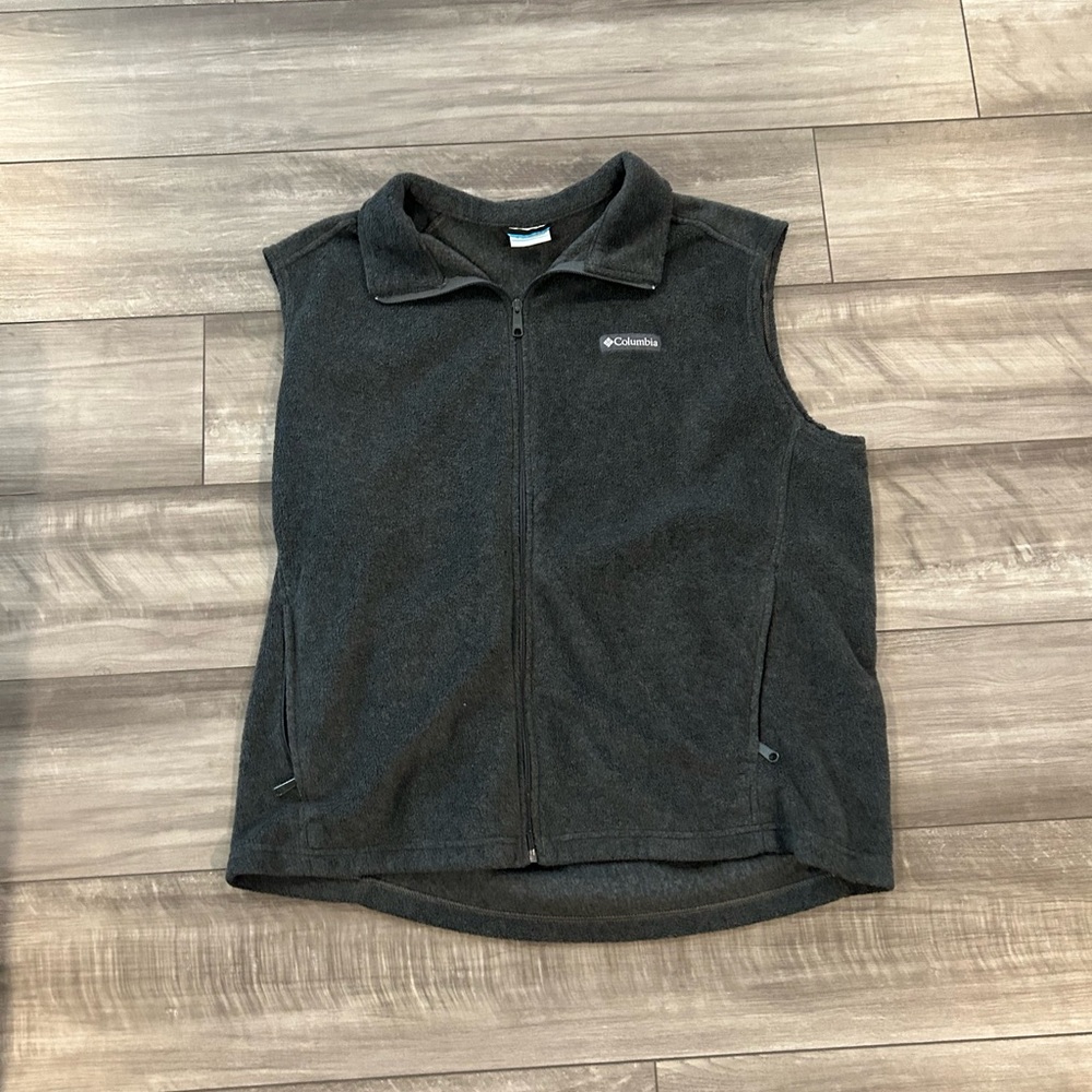 Columbia Black Fleece Vest